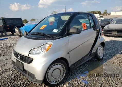 2015 Smart Fortwo Pure z USA, uszkodzony, nr VIN WMEEJ3BA4FK819361